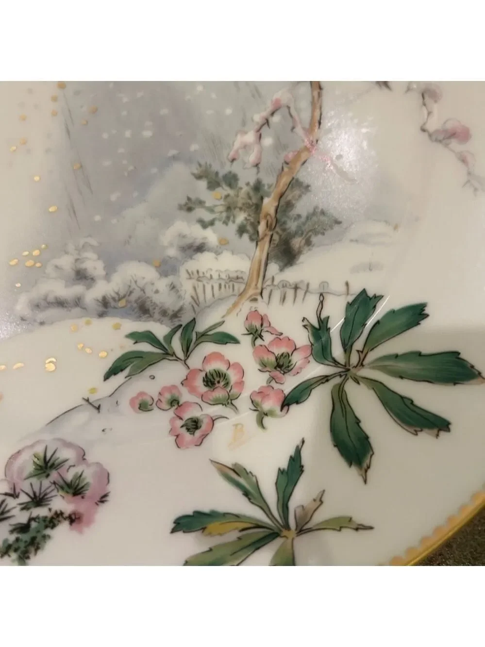 Haviland Limoges “Hiver” Theatre des Saisons Dinner Plate 10” No Flaws Gold Edge